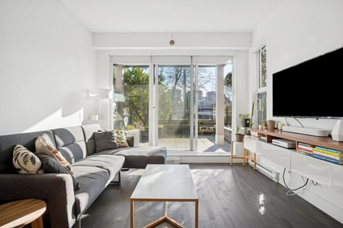 209-1628 W 4th Ave, Vancouver, BC, V6J0G6 | Card Image