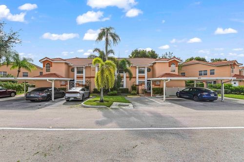 apt-102-9975 Seacrest Cir, Boynton Beach, FL, 33437-3831 | Card Image