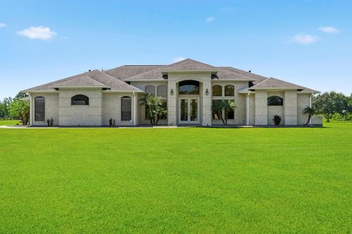 835 Hall Rd Road, Alvin, TX, 77511 | Card Image