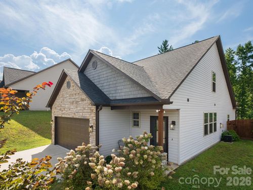 218 Water Leaf Dr, Weaverville, NC, 28787-0360 | Card Image