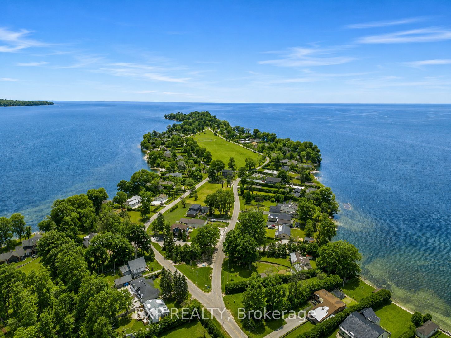 Residential in Georgina 3