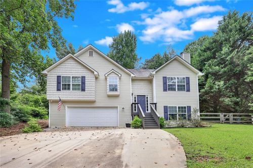 8755 Bayhill Dr, Gainesville, GA, 30506-6792 | Card Image