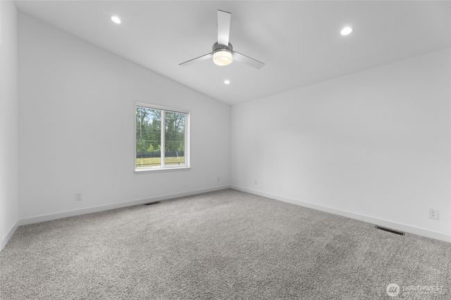 15 - 2076 Paradise Ave, House other with 2 bedrooms, 2 bathrooms and null parking in Enumclaw WA | Image 17