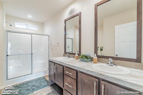 401 Osprey Rd, Eureka, MT, 59917-9237 | Card Image