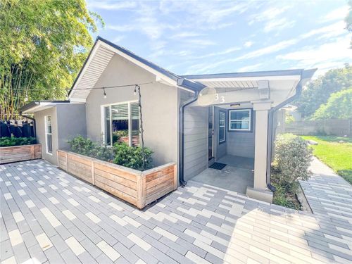 33 N Hampton Ave, ORLANDO, FL, 32803-5907 | Card Image