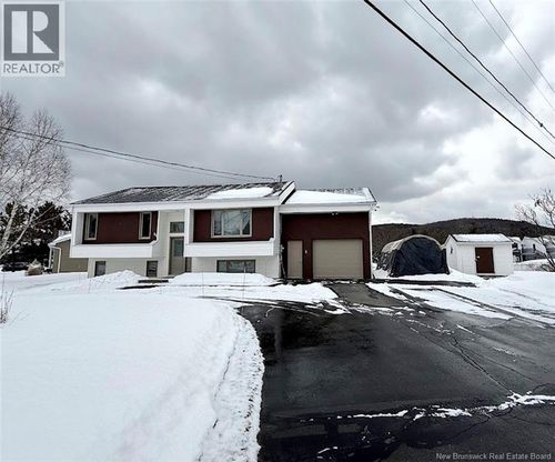 84 Aqueduc St, Saint Jacques, NB, E7B1R2 | Card Image