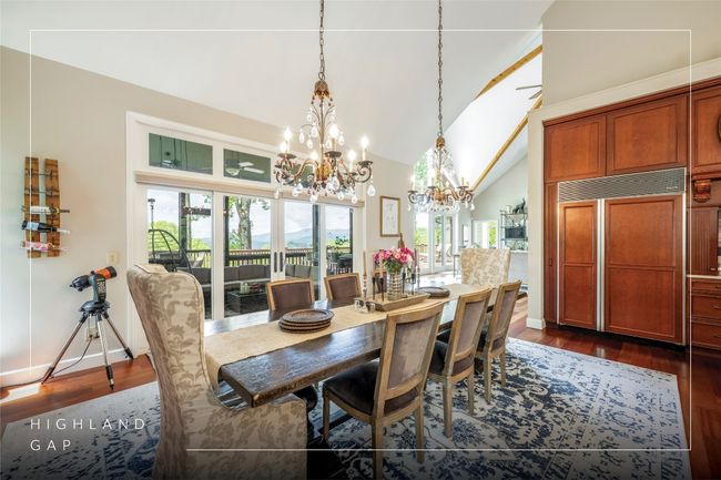 25 Hurrah Rdg, House other with 6 bedrooms, 7 bathrooms and null parking in Scaly Mountain NC | Image 4
