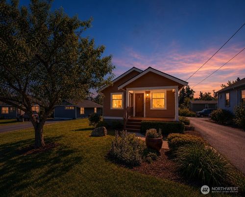 1912 Mill Ave, Bellingham, WA, 98225-6736 | Card Image