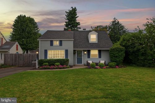 404 Tanner Rd, HATBORO, PA, 19040-2324 | Card Image