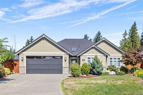 1004 Brookfield Cres, French Creek, BC, V9P0E3 | Card Image