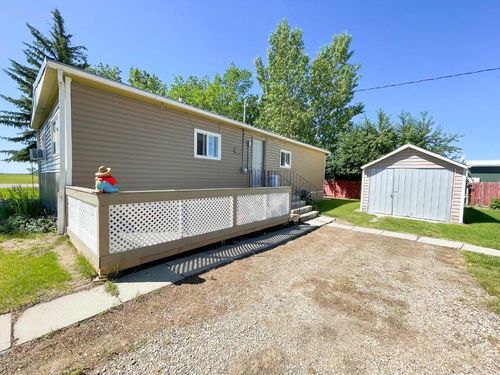 331 Armstrong Street, Carmangay, AB, T0L0N0 | Card Image