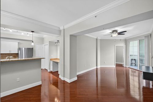 apt-405-533 Ne 3rd Ave, Fort Lauderdale, FL, 33301-3282 | Card Image