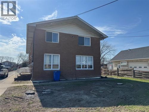 b-3027 Walker Road, Windsor, ON, N8W3R4 | Card Image