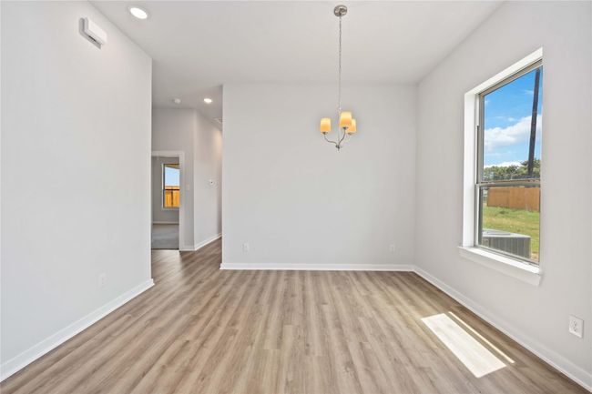 514 Tejas Village Pkwy, House other with 5 bedrooms, 3 bathrooms and 2 parking in Beasley TX | Image 10