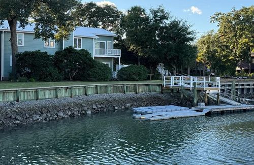 2 Tabby Ln, Isle of Palms, SC, 29451-2314 | Card Image
