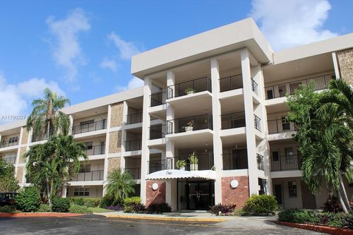 apt-108-2900 N Palm Aire Dr, Pompano Beach, FL, 33069-3482 | Card Image