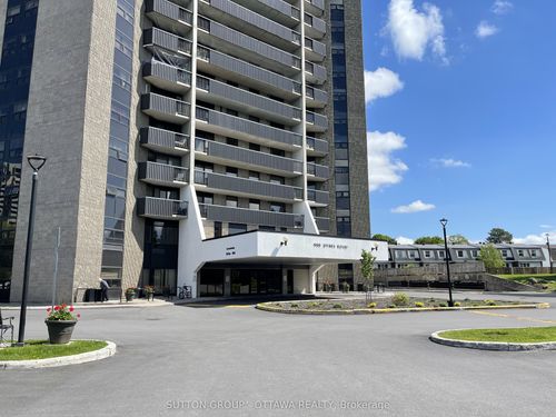 704-900 Dynes Rd, Ottawa, ON, K2C3L6 | Card Image