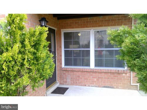 379 Old Forge Xing, DEVON, PA, 19333-1123 | Card Image