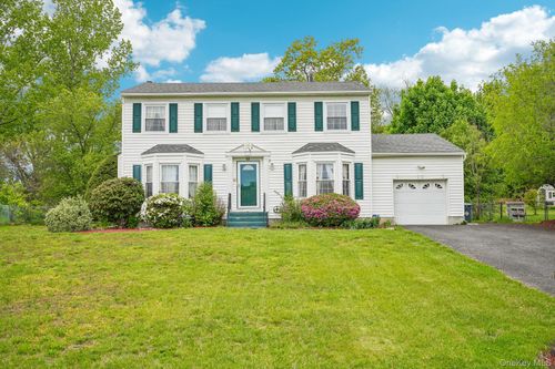 12 Buttermilk Dr, New Windsor, NY, 12553-8012 | Card Image