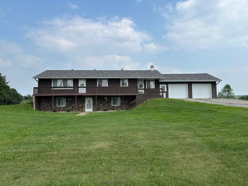 21900 Us Highway 71, Wadena, MN, 56482-4068 | Card Image