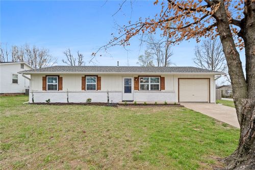 103 Nw J St, Bentonville, AR, 72712-5048 | Card Image