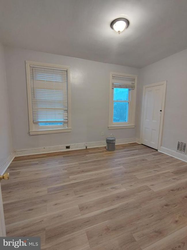 1321 W Auburn St, Townhouse with 2 bedrooms, 1 bathrooms and null parking in PHILADELPHIA PA | Image 8