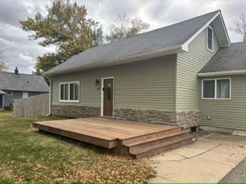 2009 Sweden Ave, Storden, MN, 56174-4701 | Card Image