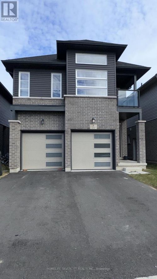 25 Mclaughlin St, Welland, ON, L3B0J9 | Card Image