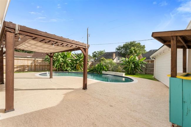 16611 Brenton Oaks Dr, House other with 4 bedrooms, 3 bathrooms and 2 parking in Spring TX | Image 26