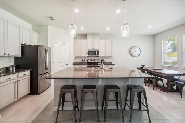 3142 Hill Point St, House other with 4 bedrooms, 2 bathrooms and null parking in Minneola FL | Image 6
