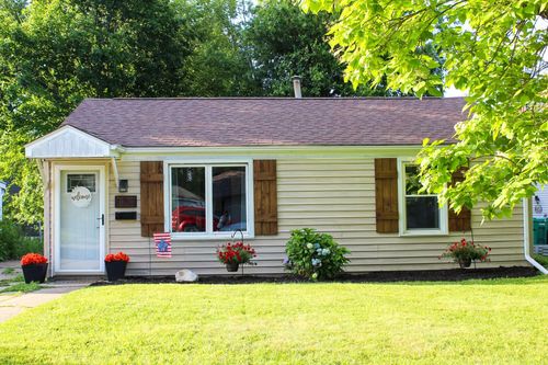 1203 6th St, La Porte, IN, 46350-4617 | Card Image