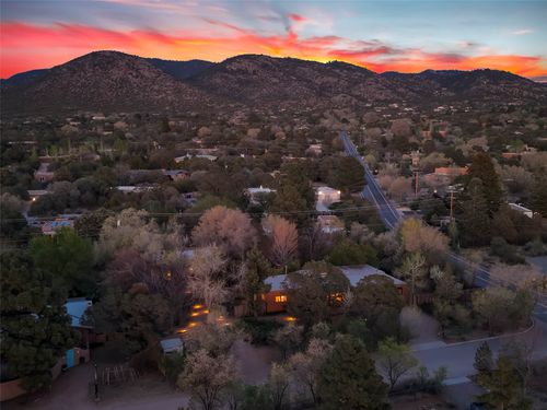 634 Copita Ln, Santa Fe, NM, 87505-4923 | Card Image