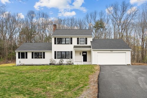 1 Northedge Rd, South Hamilton, MA, 01982-1129 | Card Image