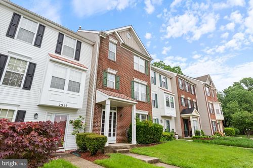 2917 Rose Crest Ln, DISTRICT HEIGHTS, MD, 20747-2800 | Card Image