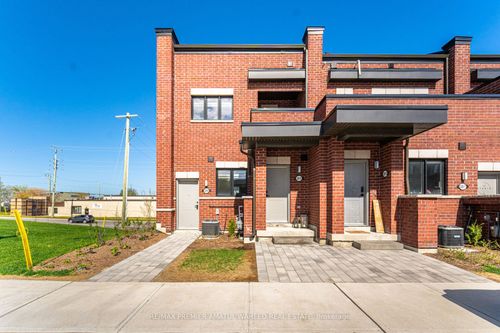 9-220 Dissette St, Bradford, ON, L3Z4M2 | Card Image