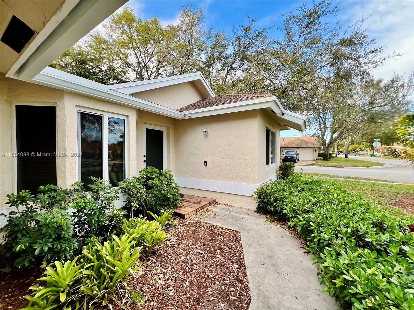 95th Ave, Coral Springs, FL 33065