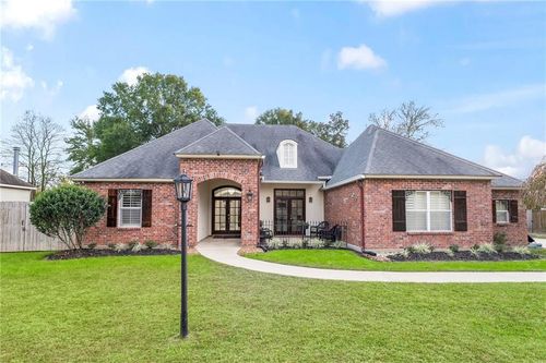 2948 Desert Ct, Mandeville, LA, 70448-8483 | Card Image