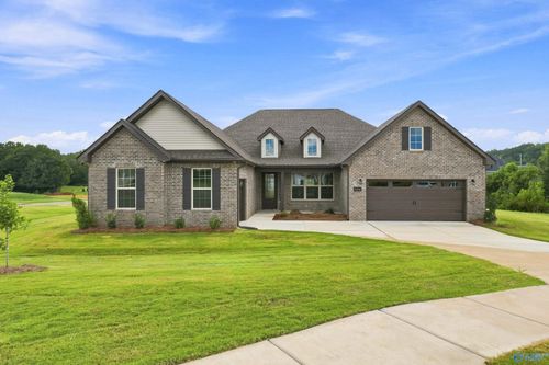 202 Applewood Ct, Huntsville, AL, 35811-9818 | Card Image