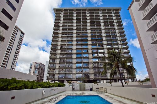 apt-1903-2440 Kuhio Ave, Honolulu, HI, 96815-3352 | Card Image