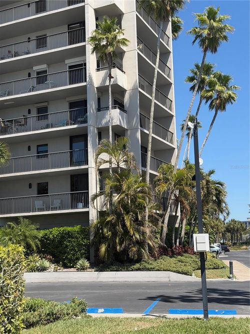 322-50 Coe Rd, BELLEAIR, FL, 33756-1953 | Card Image