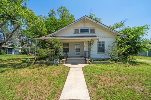 619 W Bell Ave, Rockdale, TX, 76567-2809 | Card Image