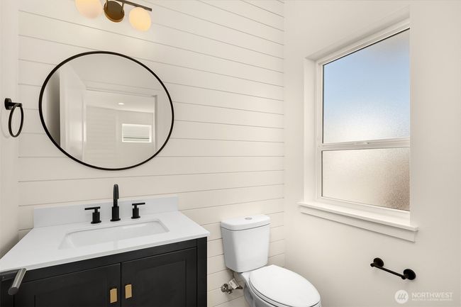 118 4 Th Ave S, Townhouse with 4 bedrooms, 3 bathrooms and 2 parking in Algona WA | Image 15