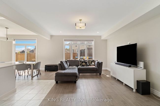 122 Renaissance Dr, House other with 4 bedrooms, 3 bathrooms and 2 parking in Saint Thomas ON | Image 6