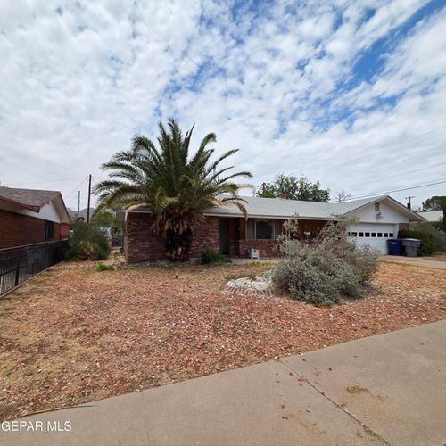 9553 Poinciana Street, El Paso, TX, 79924 | Card Image