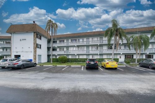 apt-212-2200 Springdale Blvd, Palm Springs, FL, 33461-6361 | Card Image