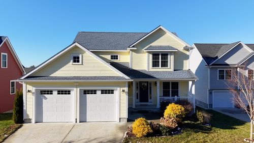 17 Carousel Ter, Dartmouth, MA, 02747-1838 | Card Image