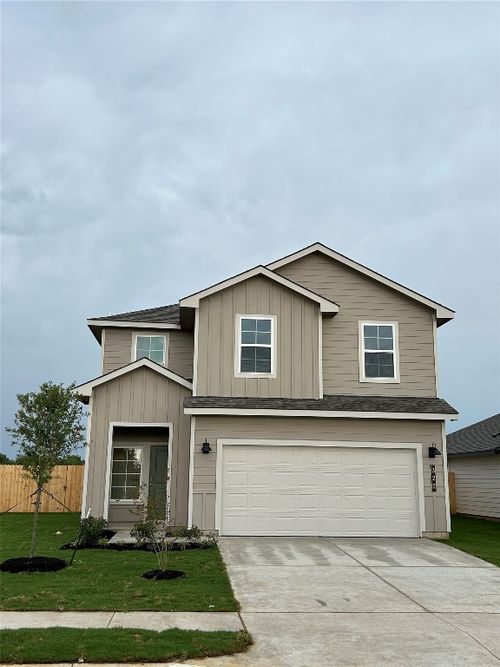 322 Randall Pl, Rockdale, TX, 76567-2289 | Card Image