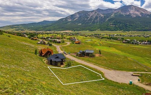 618 Country Club Dr, Crested Butte, CO, 81224 | Card Image