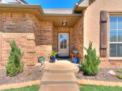 8629 Nw 111th St, Oklahoma City, OK, 73162-3007 | Card Image