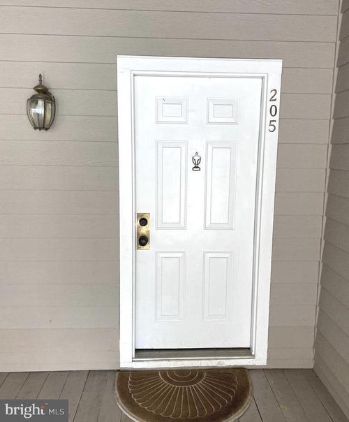 apt-205-14322 Climbing Rose Way, CENTREVILLE, VA, 20121-5145 | Card Image